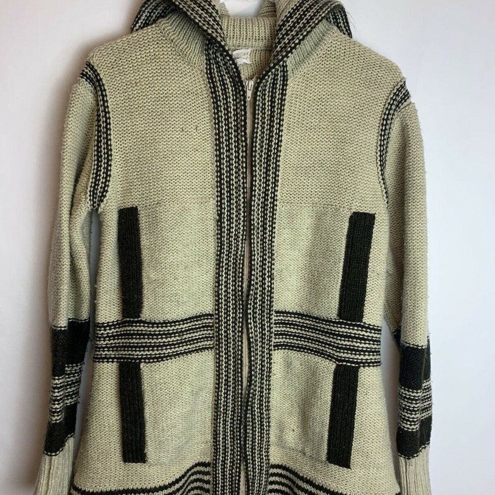 Alexander’s Full Fashion Beige Brown Sweater Women’s Size Large